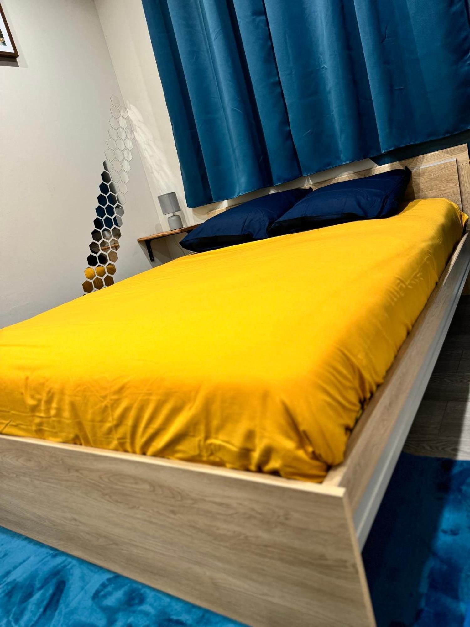 Worldroom Chambre Privee Avec Espace Commun Perpignan Buitenkant foto