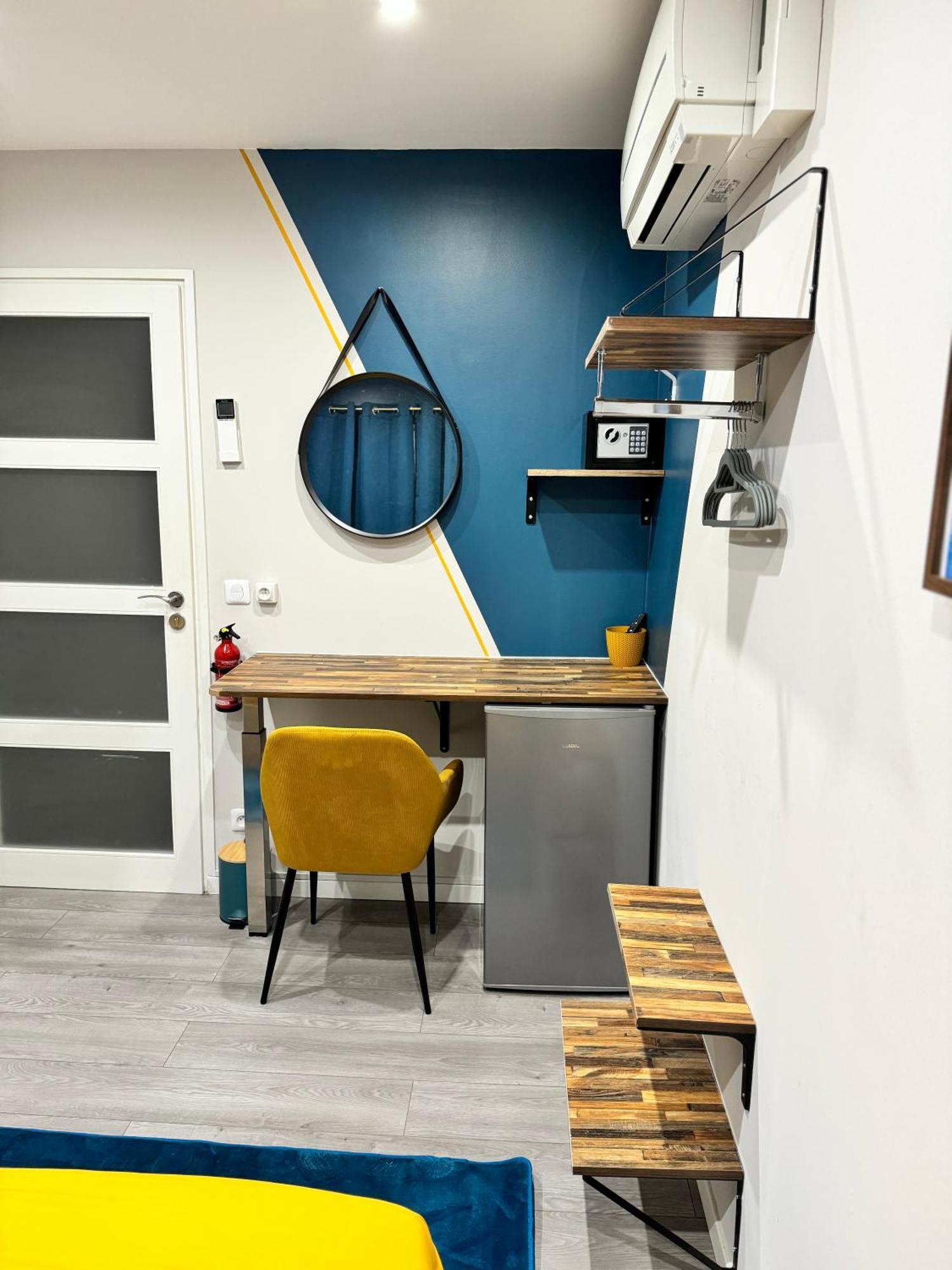 Worldroom Chambre Privee Avec Espace Commun Perpignan Buitenkant foto