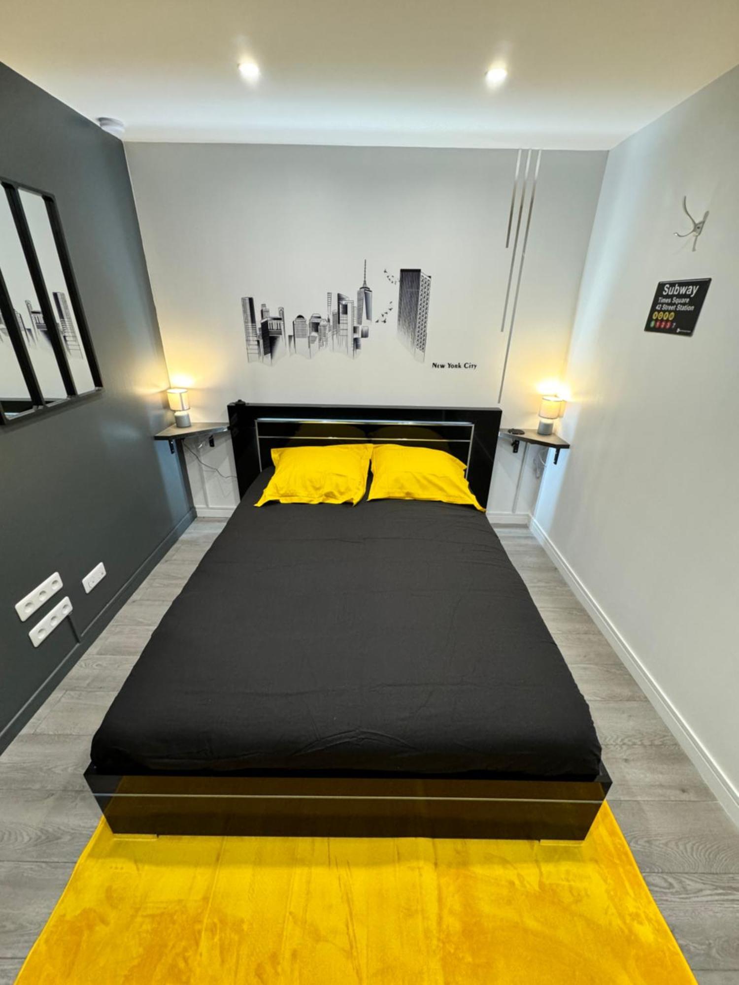 Worldroom Chambre Privee Avec Espace Commun Perpignan Buitenkant foto