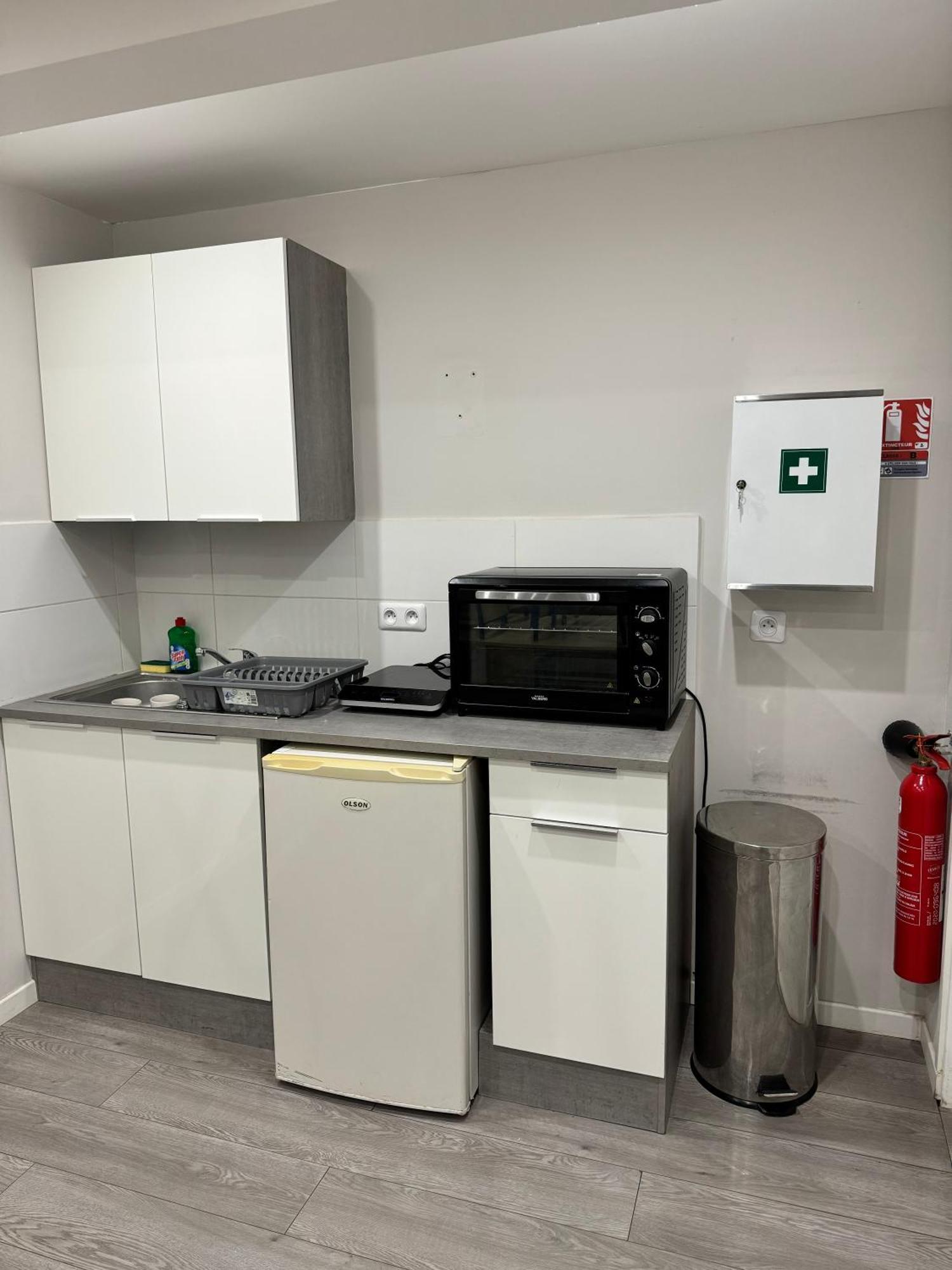 Worldroom Chambre Privee Avec Espace Commun Perpignan Buitenkant foto