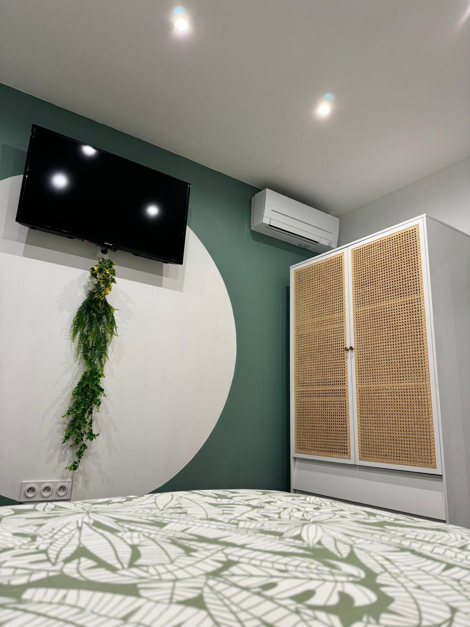 Worldroom Chambre Privee Avec Espace Commun Perpignan Buitenkant foto