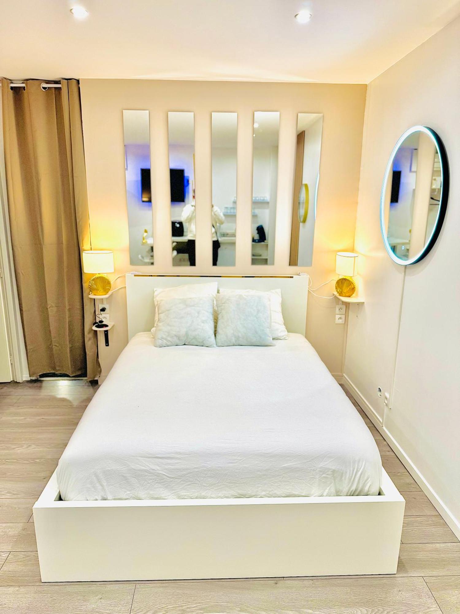 Worldroom Chambre Privee Avec Espace Commun Perpignan Buitenkant foto